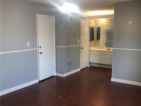 5th image of 3356 Loma Linda Ln
