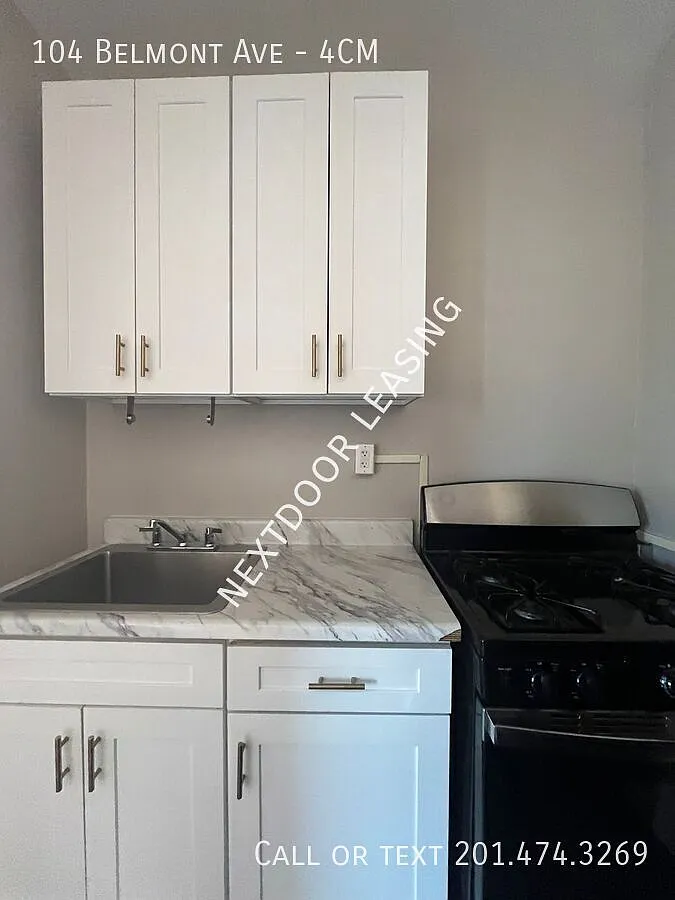 104 Belmont Ave — Photo 4