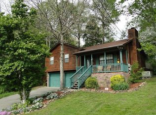 1413 Woodpointe Dr, Knoxville, TN 37931
