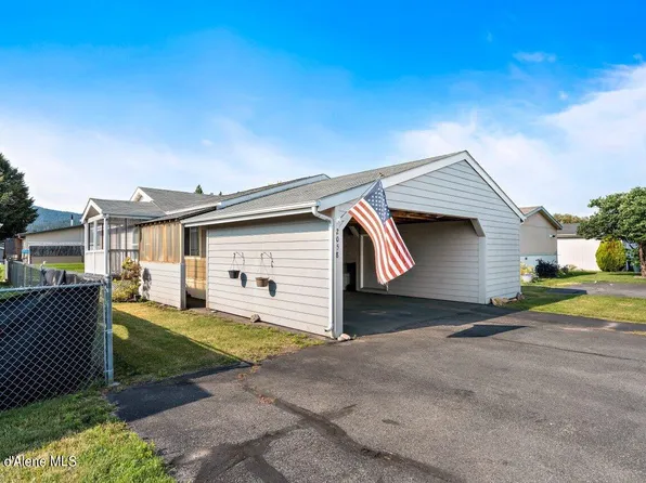 2058 W Pellinore Way, Post Falls, ID 83854