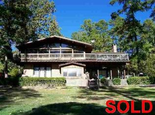 579 Tangiers Rd, Jefferson, TX 75657