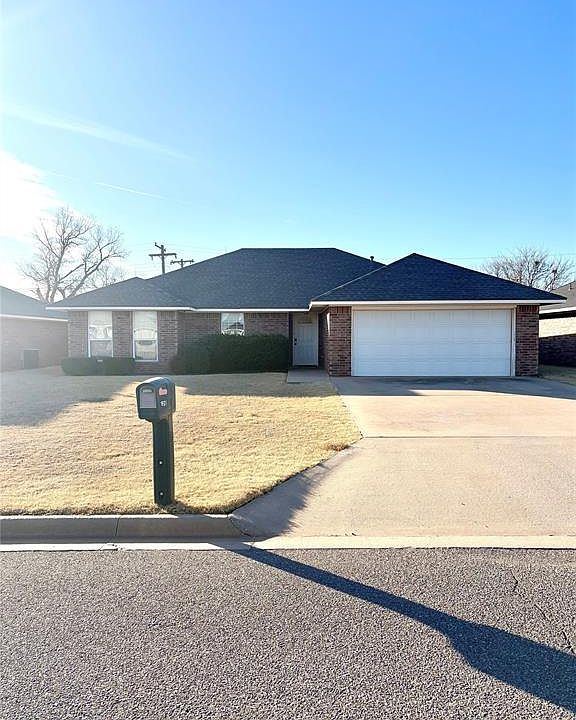 1st image of 1601 Sommerset Pl