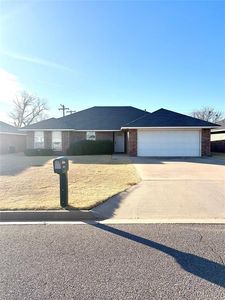 1601 Sommerset Pl, Altus, OK, 73521