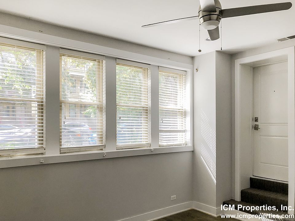 1st image of 3915.5 N Janssen Ave #3915