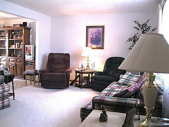 5th image of 5155 Lake Ave