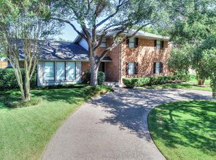 10029 Edgecove Dr, Dallas, TX 75238