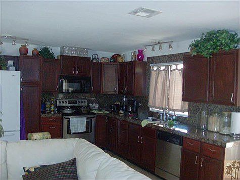 3rd image of 53230 Avenida Velasco