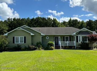 2121 Seed Tick Neck Rd, Pinetown, NC 27865