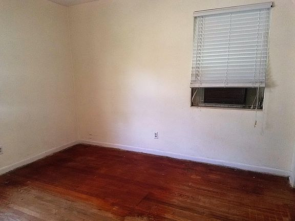 4th image of 3003 Fruitwood Ln