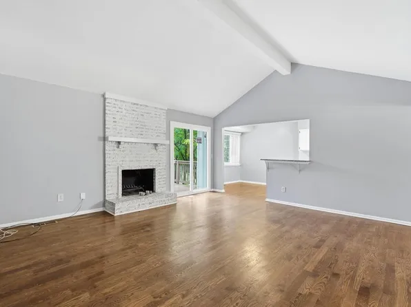 16308 W 125th Ter, Olathe, KS 66062