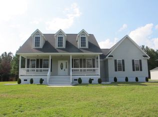 904 Scotch Cross Rd W, Bradley, SC 29646