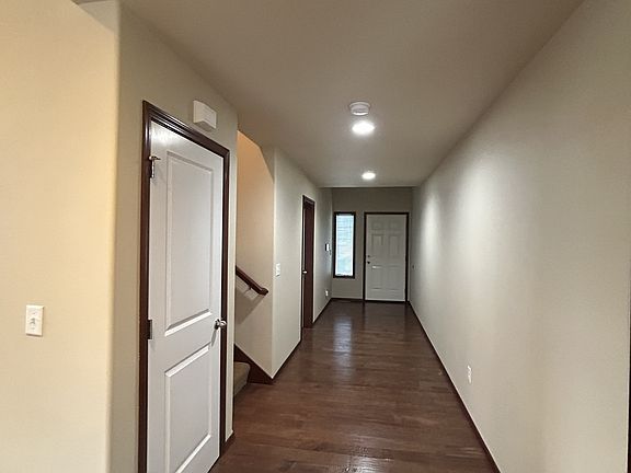 3rd image of 8127 178th Pl NE
