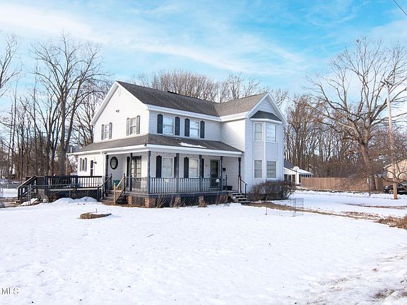 3rd image of 579 Lower Wright Street
