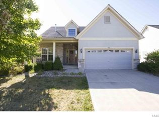 1712 Prospect Village Dr, Lake Saint Louis, MO 63367