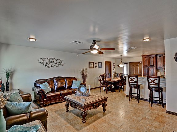 5th image of 4858 W Highland Ave