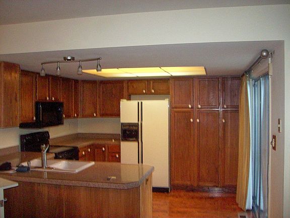 Updated Kitchen with Granite