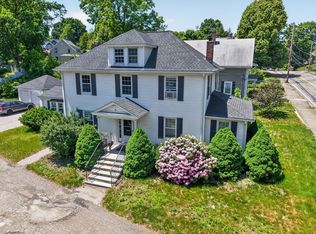 1 School St APT B, Maynard, MA 01754