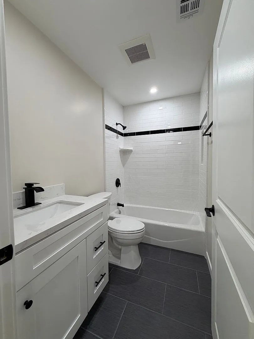 New Construction — Photo 4