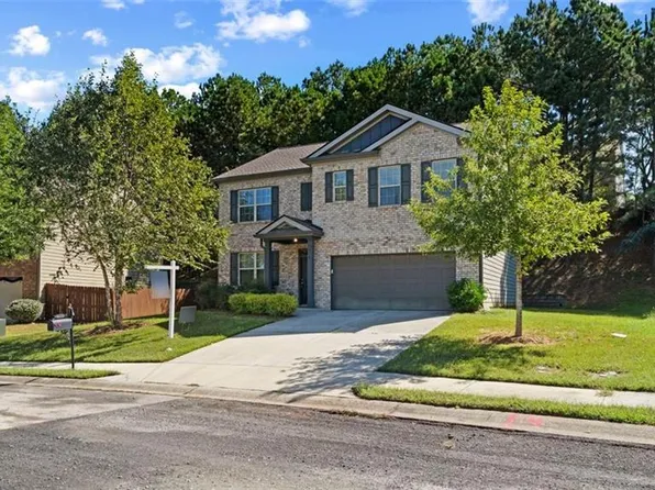 816 Lake Chase, Fairburn, GA 30213