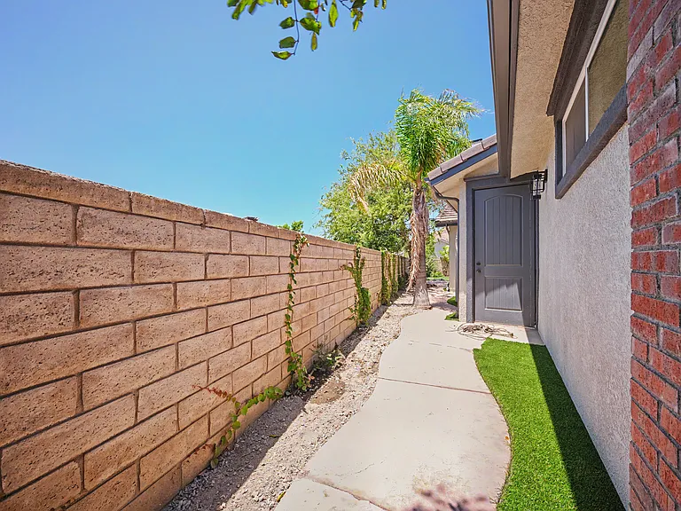 4785 Westwood St — Photo 34