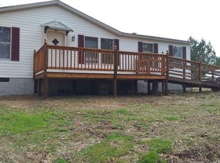 118 Sweetwater Rd, Chatsworth, GA 30705