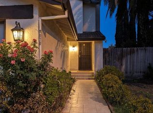 8075 Calle Royale Way, Sacramento, CA 95823