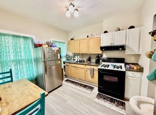 70 Roseland St #2, Somerville, MA 02143