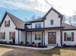 546 Centerline Roper Loop, Byhalia, MS 38611