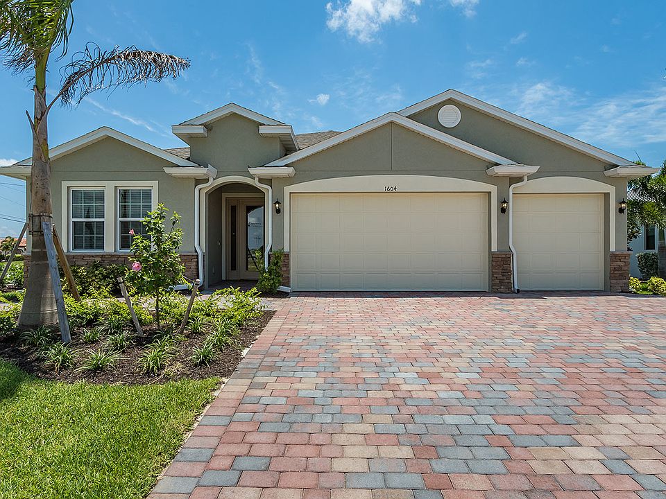 Burnt Store Meadows by D.R. Horton Southwest Florida in Punta Gorda