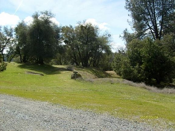 2nd image of 4240 Loma Del Oro Ct