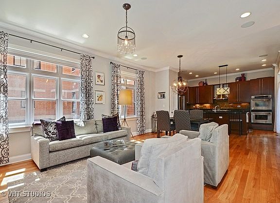 5th image of 3842 N Southport Ave APT J