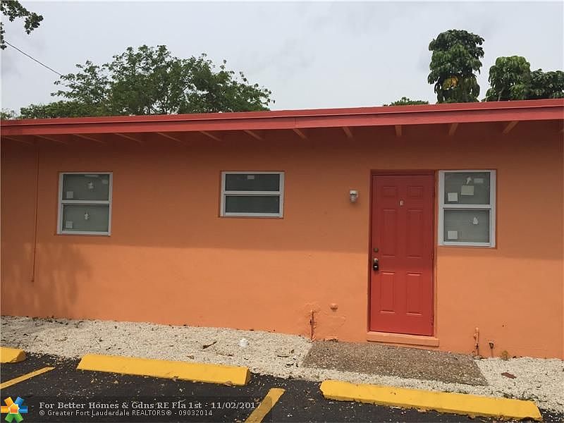 1st image of 851 NW 5th Ave APT 4