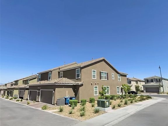 3rd image of 2435 Bellinzona Pl