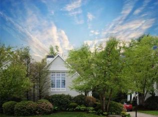 3 Chatham Cir, North Andover, MA 01845