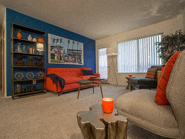 Lakeside Terrace Apartments — Photo 11