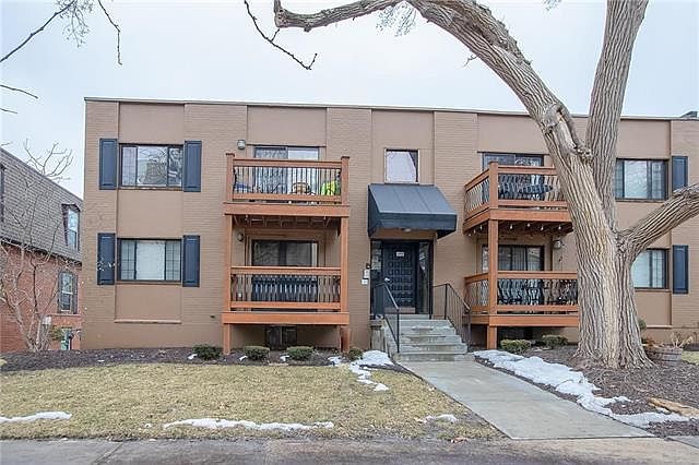 1st image of 4529 Holly St #202