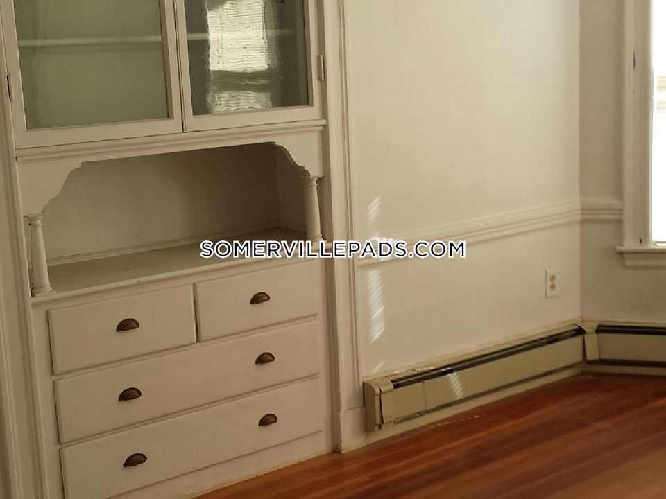 2nd image of 951 Broadway #1K