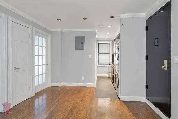 Rented by REAL New York | media 8