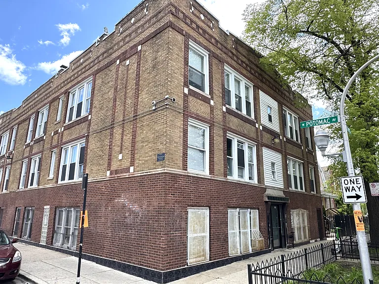 3917 W Potomac Ave #G — Photo 14