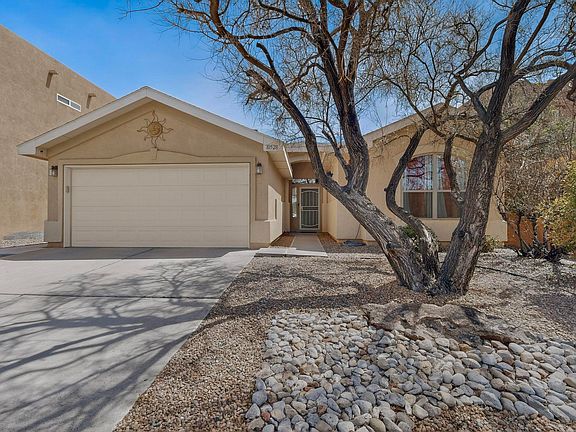 2nd image of 10528 Rosefinch Dr NW