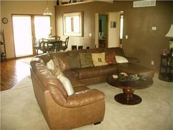 4th image of 5729 Vernon Ct