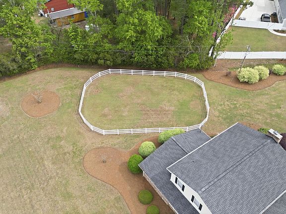 4th image of 3725 Willow Springs Rd.