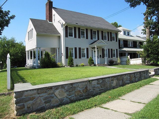 1st image of 38 Prospect St