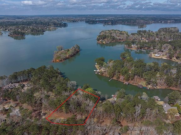 4th image of 350 Pinetree Rd