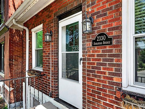3rd image of 2330 Arkansas Ave