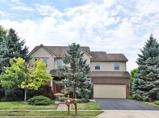 3193 Guffey Dr, Grove City, OH 43123