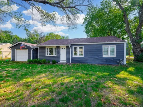 802 N Doris St, Wichita, KS 67212