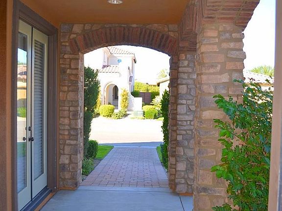 4th image of 82921 Spirit Mountain Dr