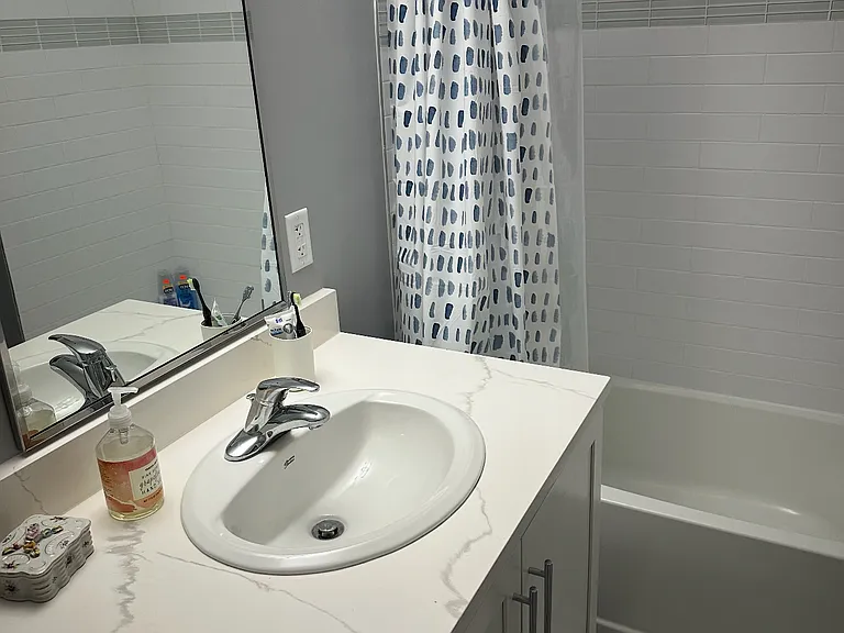 3100 Bergenline Ave #306 — Photo 9