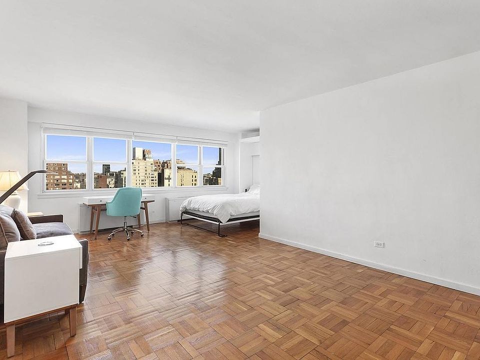 1st image of 101 W 12th St APT 18A